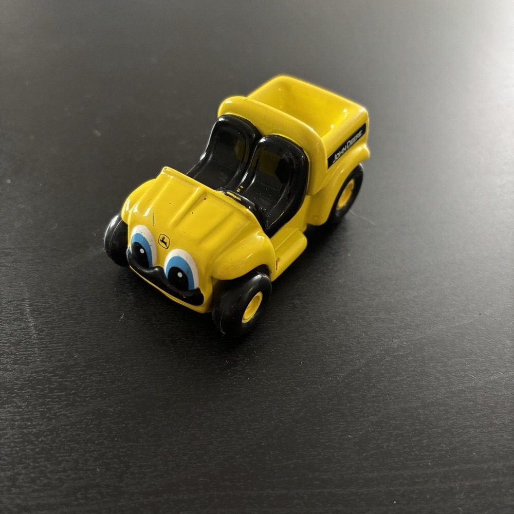 ERTL DIECAST METAL JOHN DEERE YELLOW CAR W/FACE EYES MOUTH